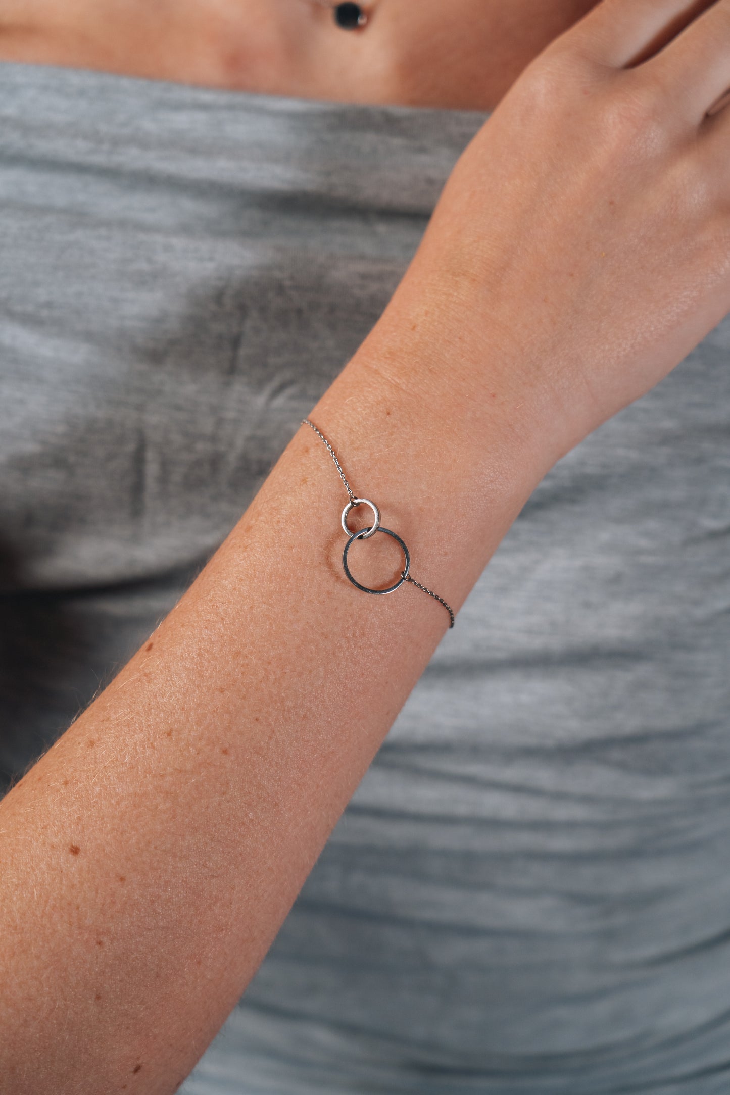 Sterling Silver Interlocking Circle Bracelet