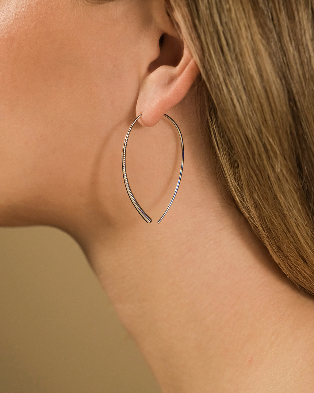 Textured Delicate Threader Hoop Earrings