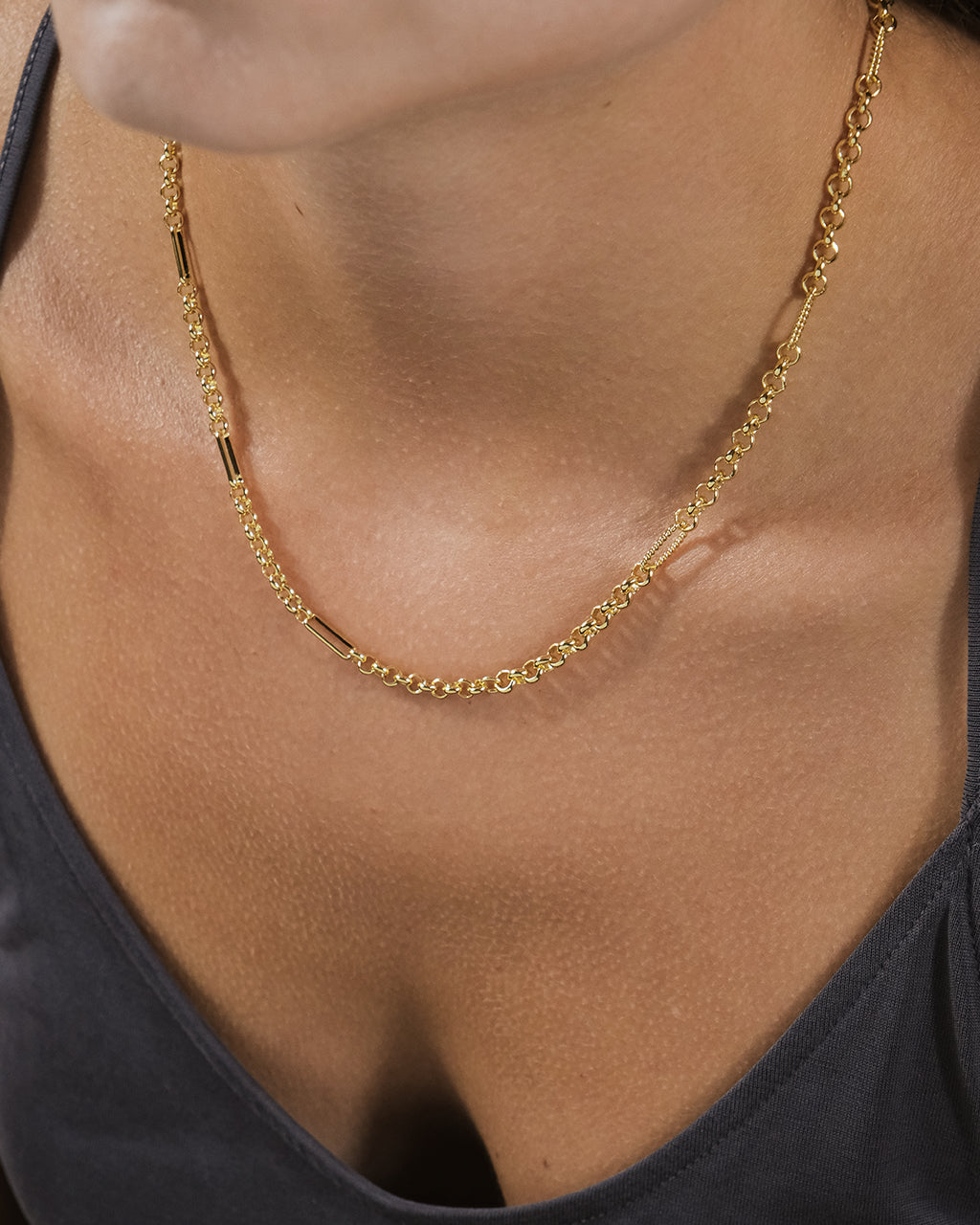 Leisel Chain Necklace