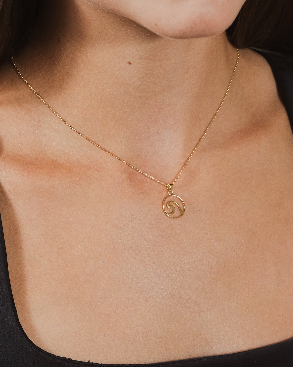 Sterling Silver Circle Wave Necklace