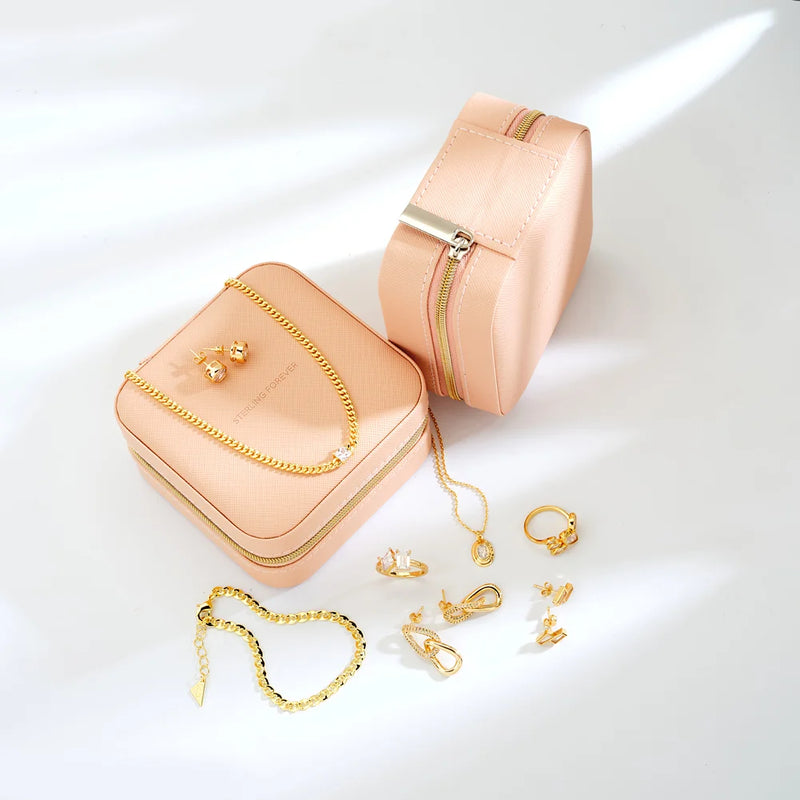 jewelry box with golden jewelry image