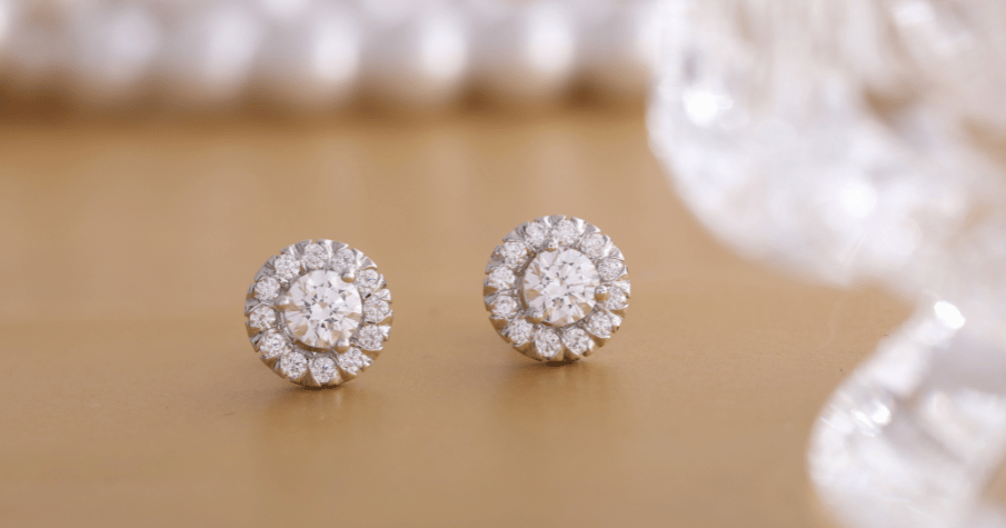 How to Keep Jewelry from Tarnishing: Essential Tips for Long-Lasting Shine