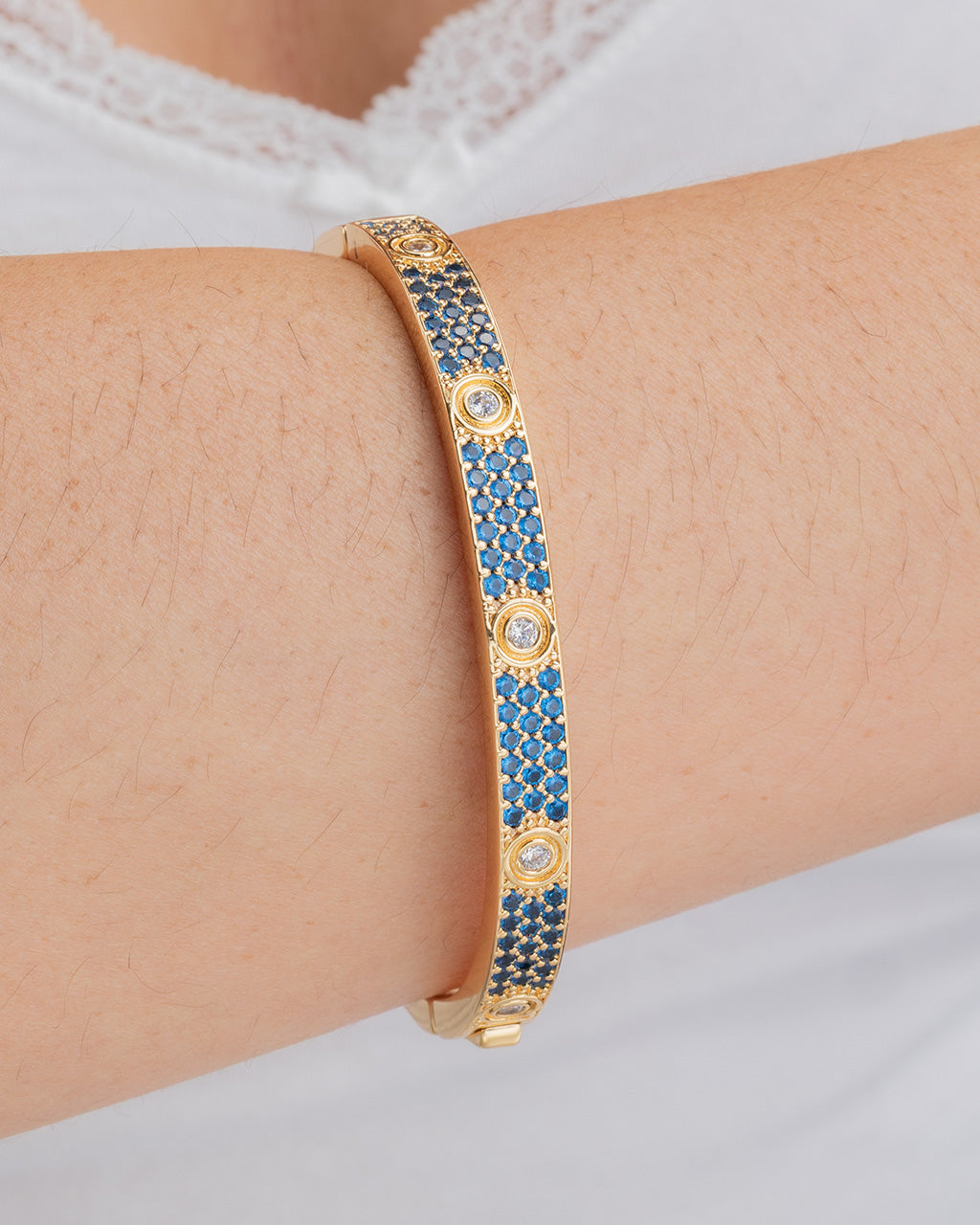 Lumière Sapphire CZ Bangle