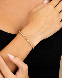 Helene Heart Cut Tennis Bracelet
