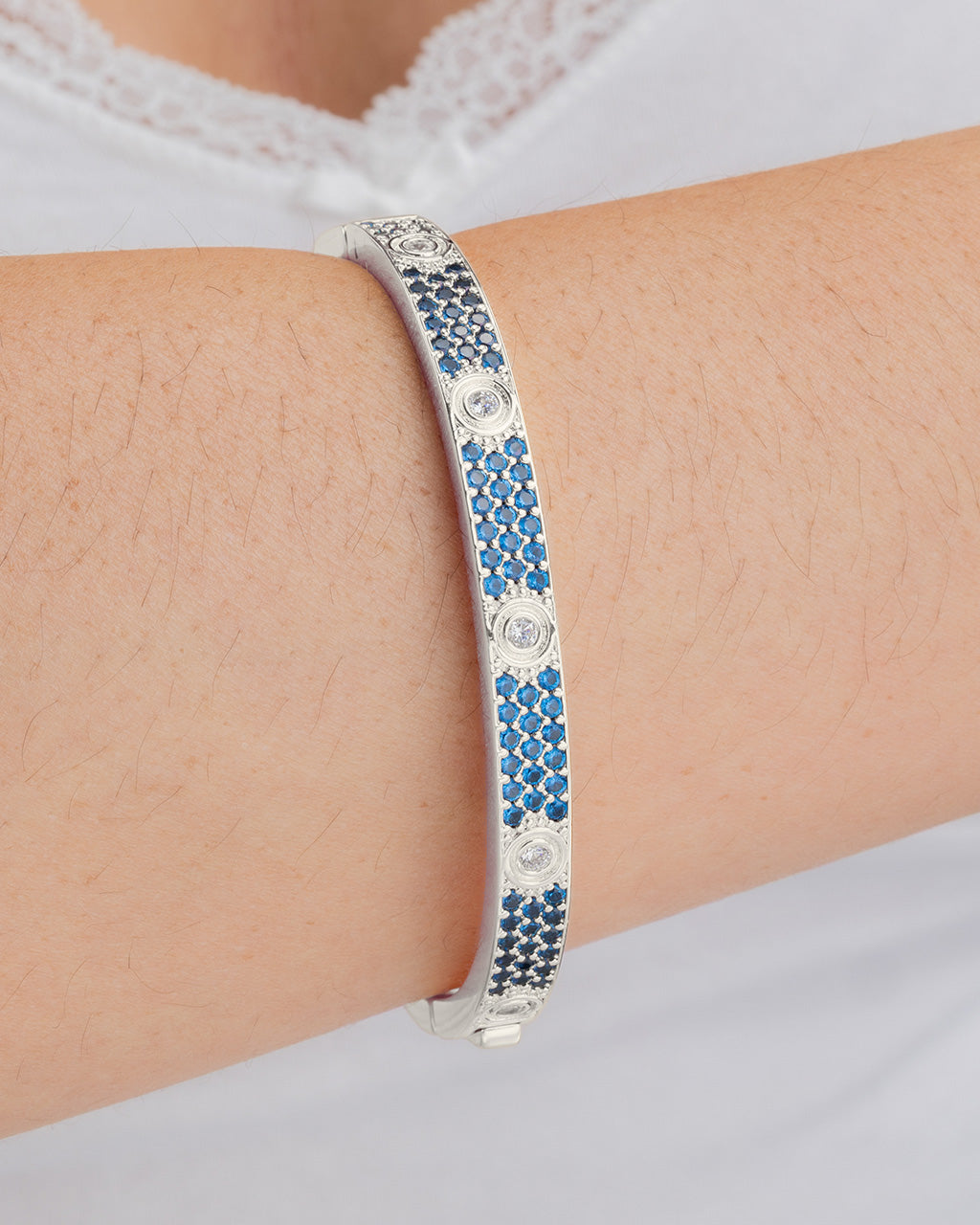 Lumière Sapphire CZ Bangle