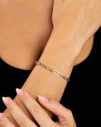 Amari Oval Link Chain Bracelet