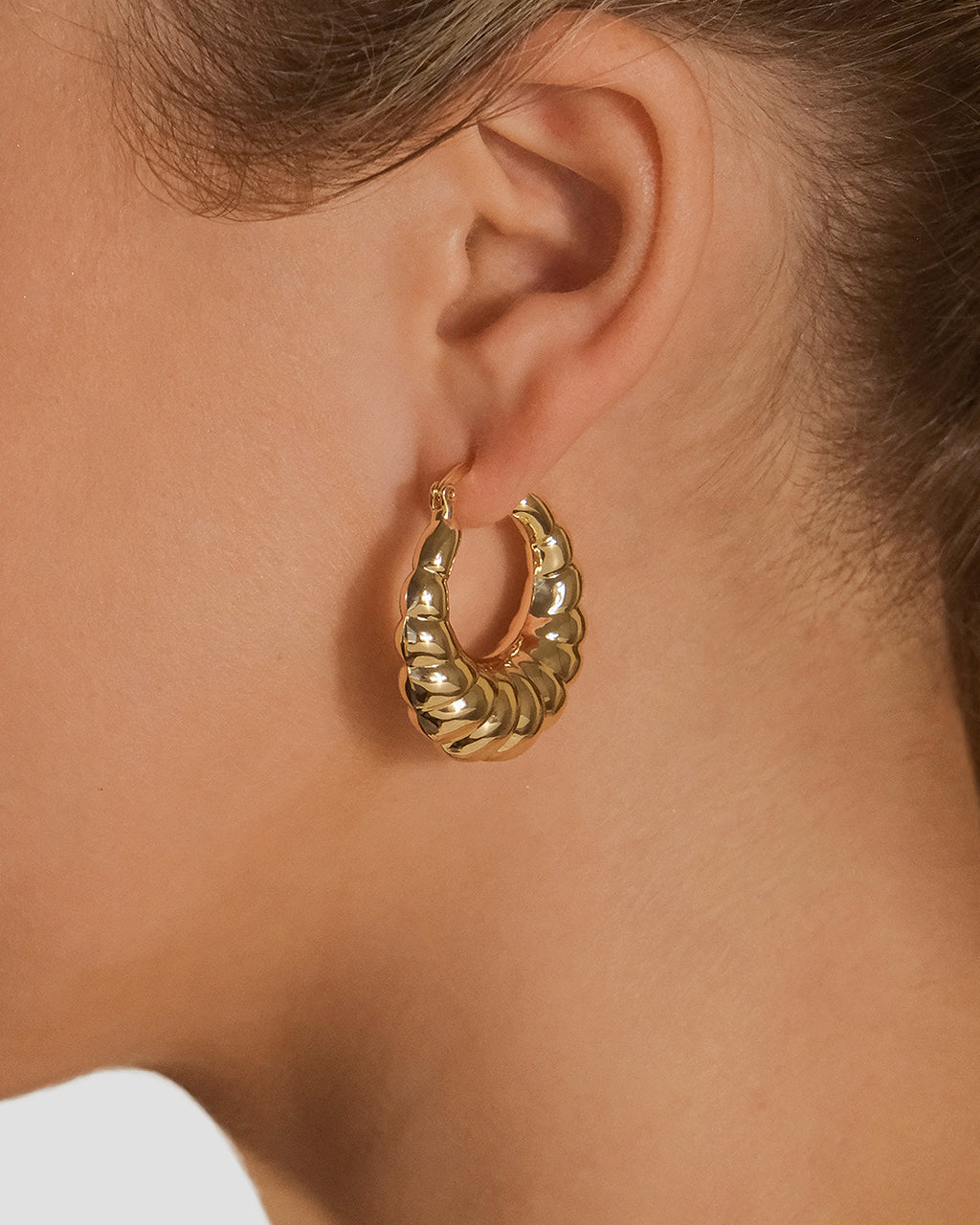 Melody Ribbed Oversized Hoop Earrings