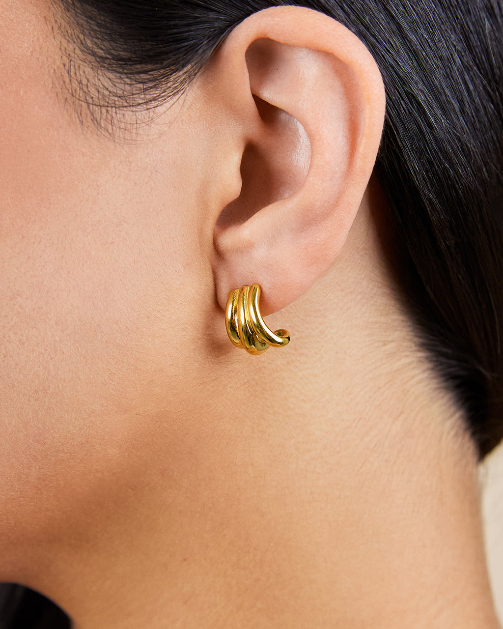 Triple Row Beatrix Statement Hoop