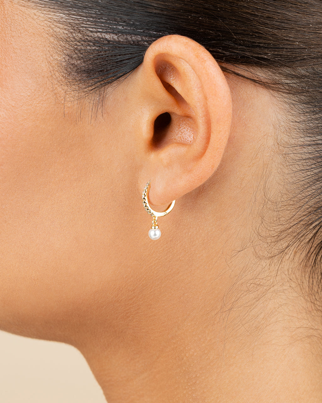 Sterling Silver Maggie Pearl Hoop Earrings – Sterling Forever