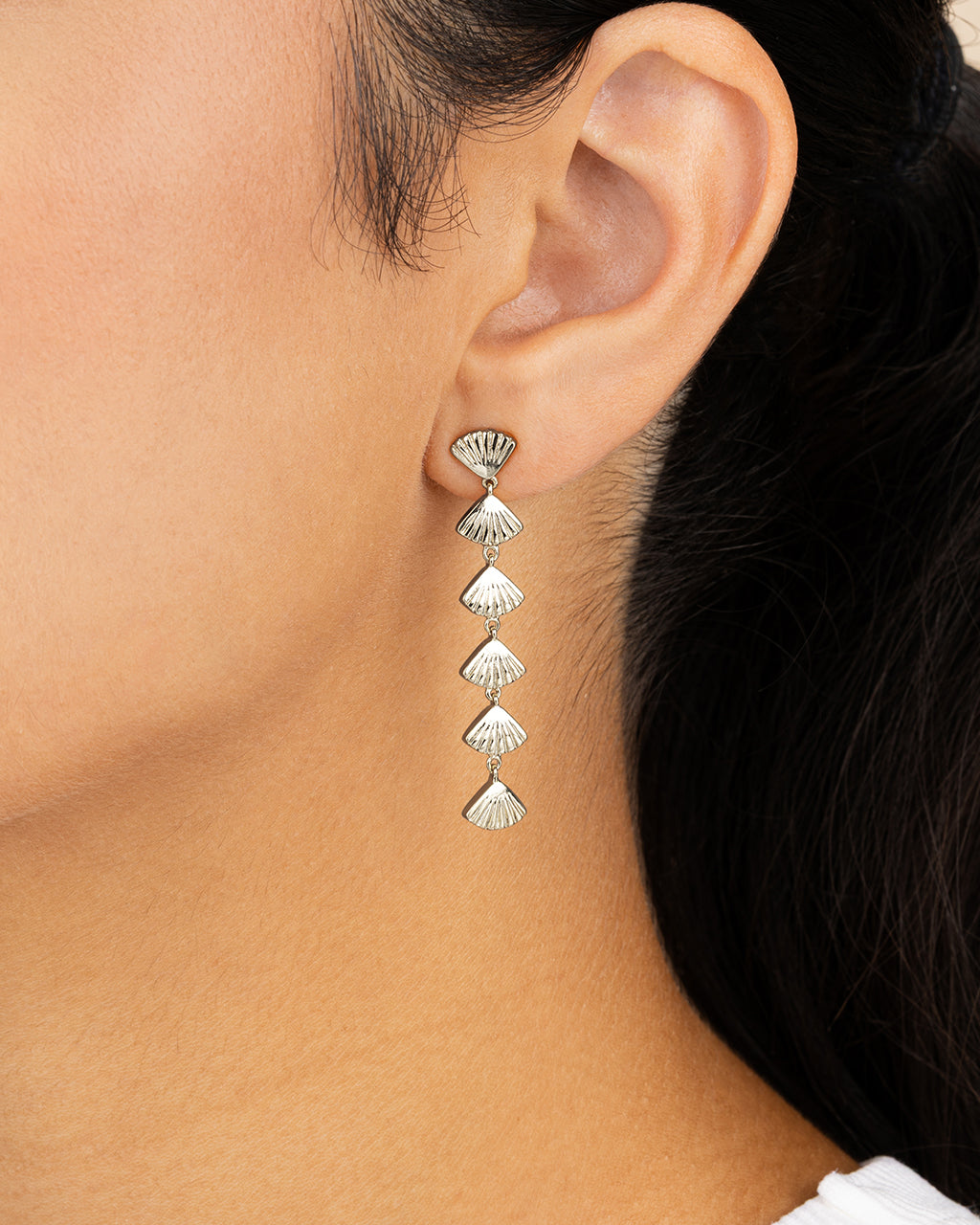 Scallop Shell Drop Earrings