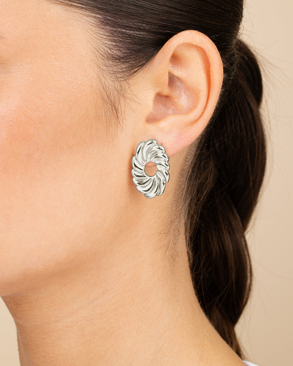 Moulinet Textured Circle Stud Earrings