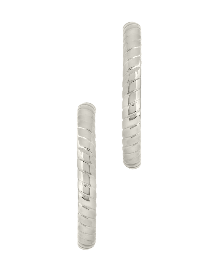 Everly Flat Herringbone Chain Hoop Earrings