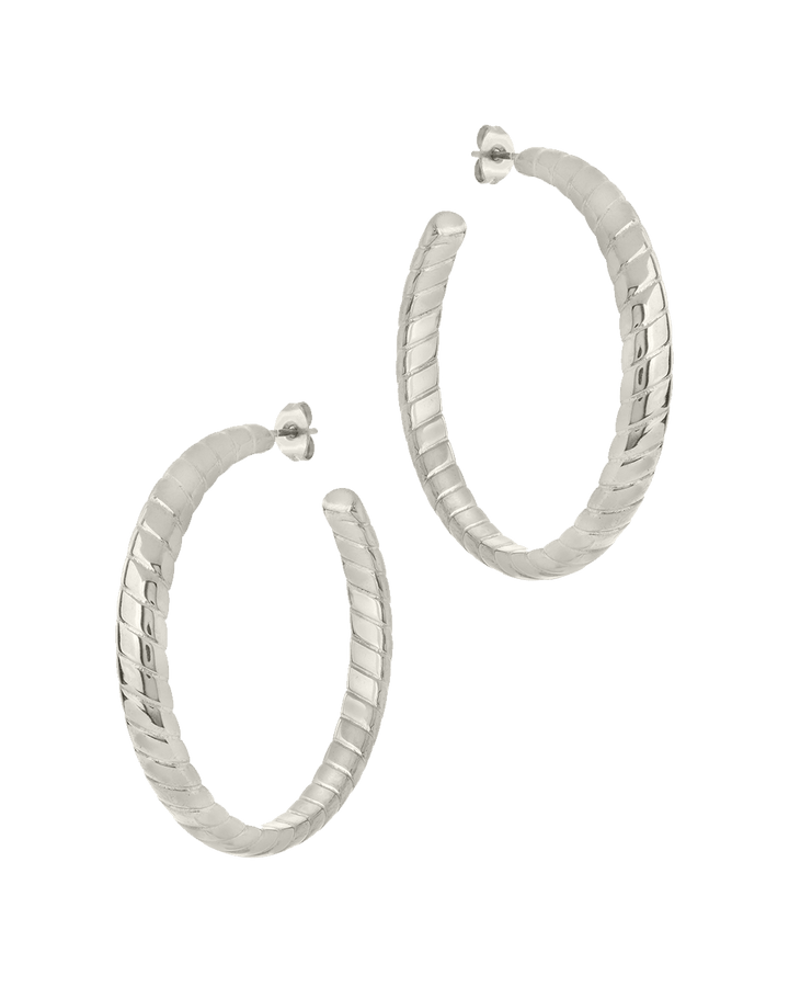 Everly Flat Herringbone Chain Hoop Earrings