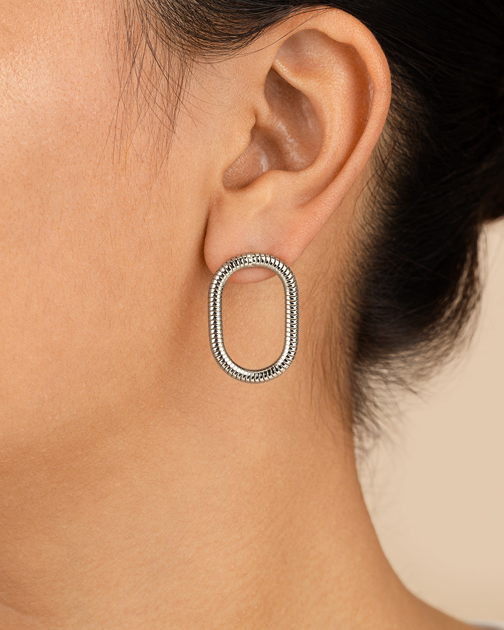 Sterling Silver Indigo Snake Chain Circle Studs