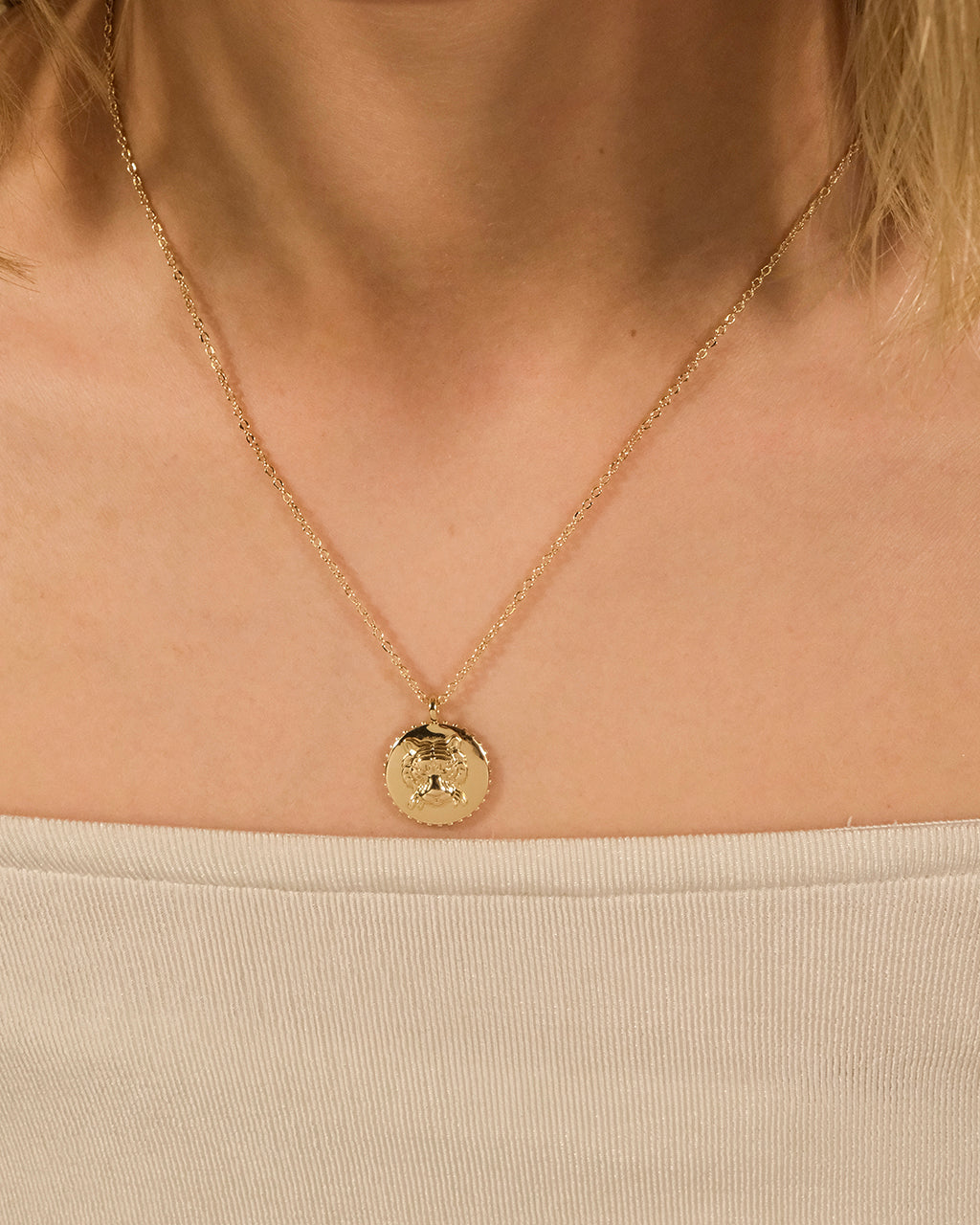 Untamed Medallion Pendant