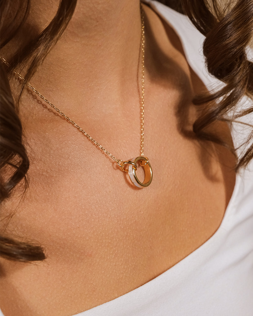 Mishel Mother of Pearl Inlay Interlocking Circles Pendant