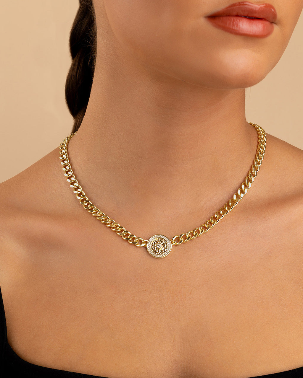 Taylor Medallion Necklace