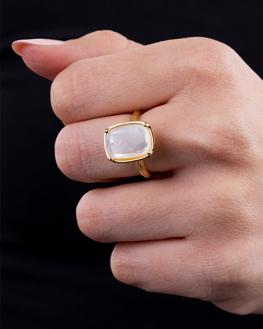 Sterling Silver Elongated Cushion Mother Of Pearl Cocktail Ring
