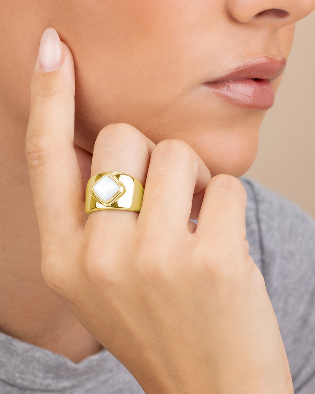 Sterling Silver Priya Moonstone Ring