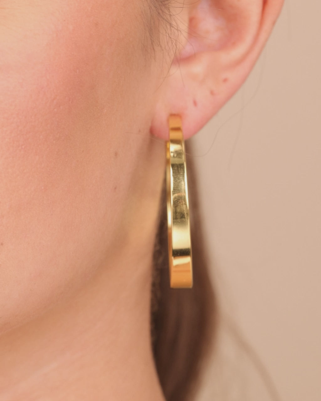 Graduating Hoop Earrings