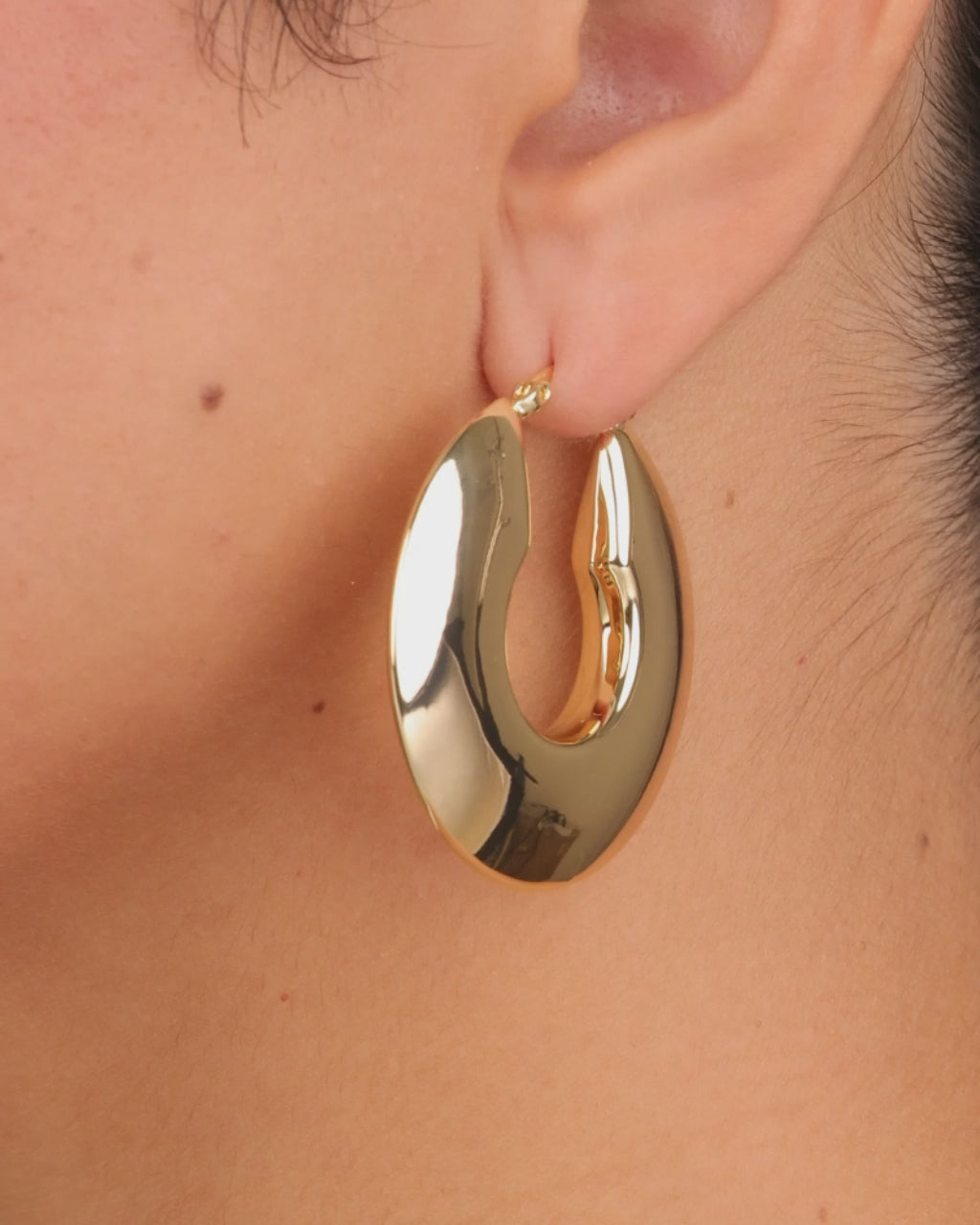 Paige Flat Tube Hoop Earrings