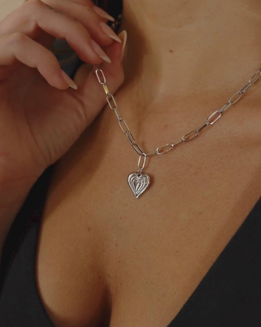 Paperclip Beating Heart Pendant Necklace
