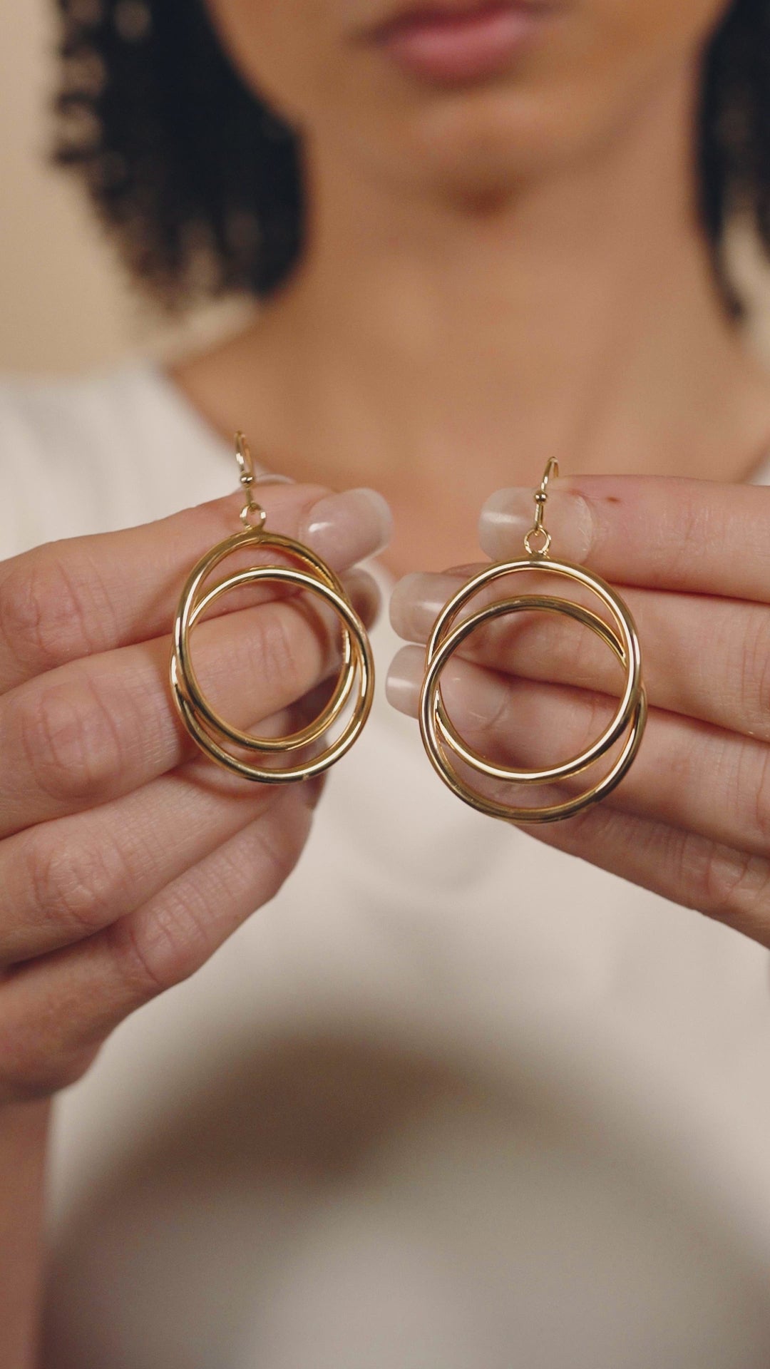 Claudie Interlocking Circle Dangle Earrings