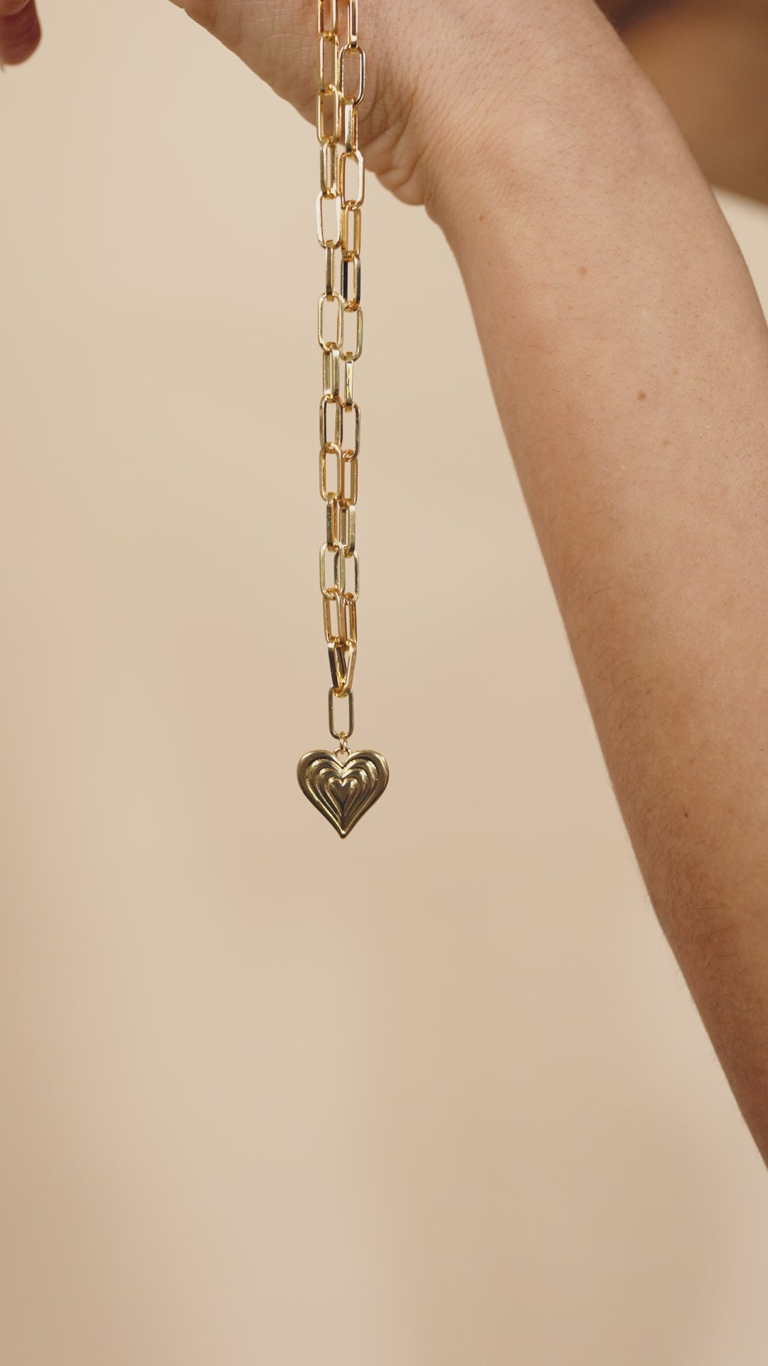 Paperclip Beating Heart Pendant Necklace