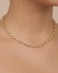 Kamora Textured Chain Link Necklace