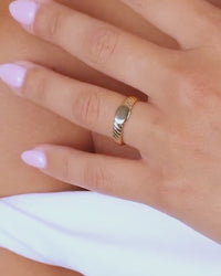 Sterling Silver Dixie Ribbed Signet Ring