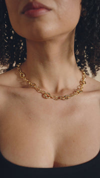 Carter Round Statement Link Necklace