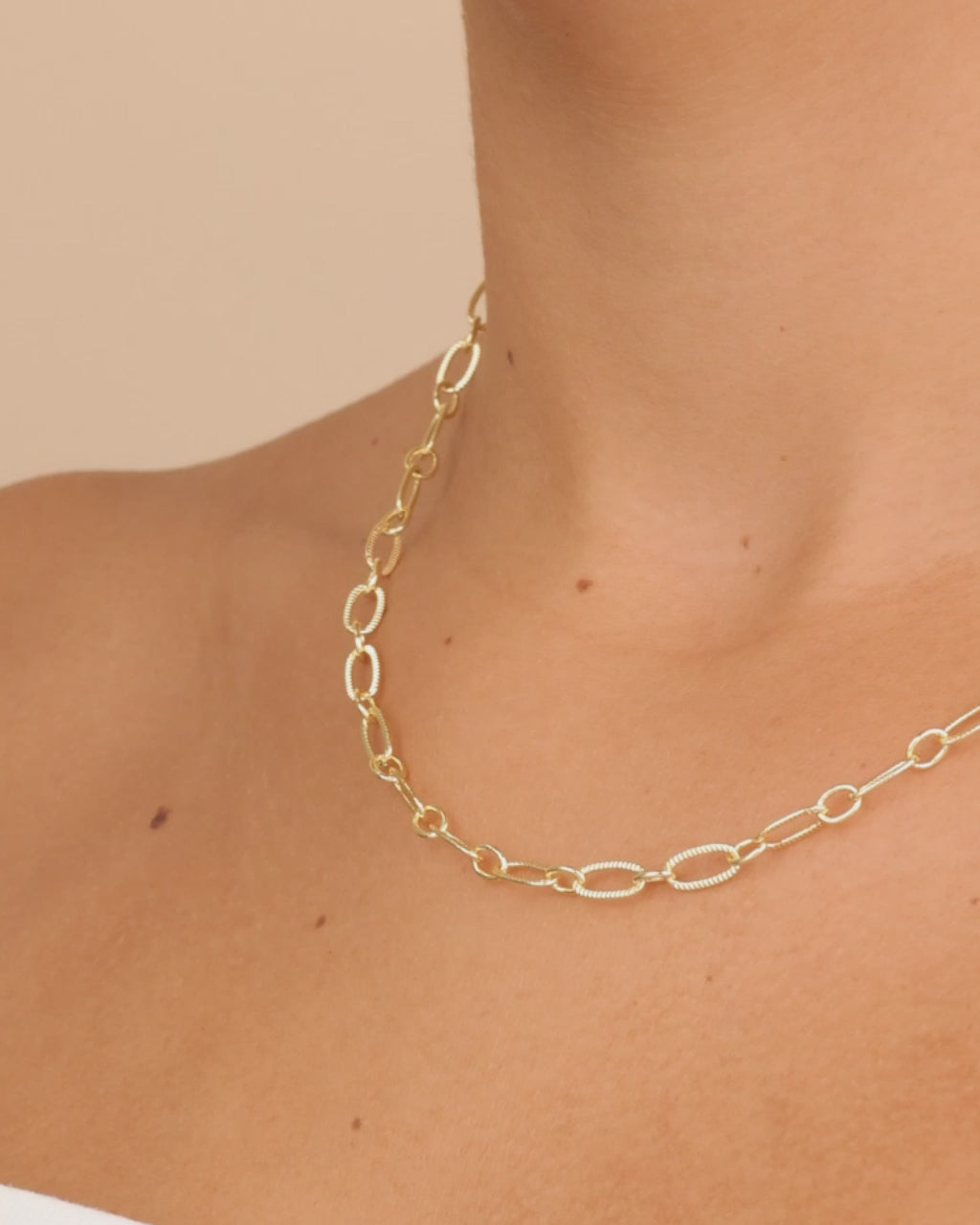 Textured Oval Link Chain