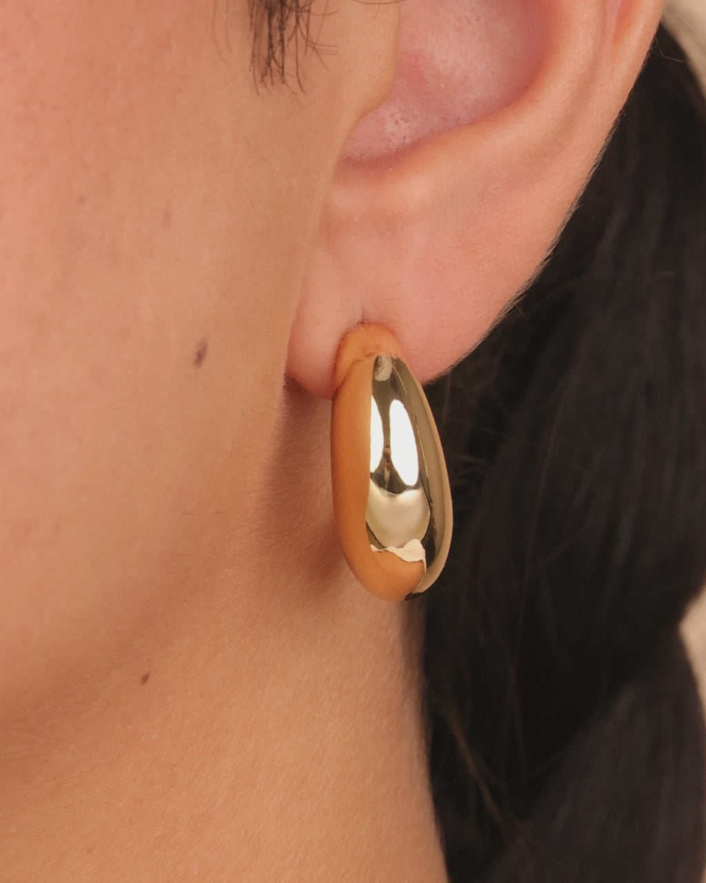 Julia Micro Huggie Hoop Earrings