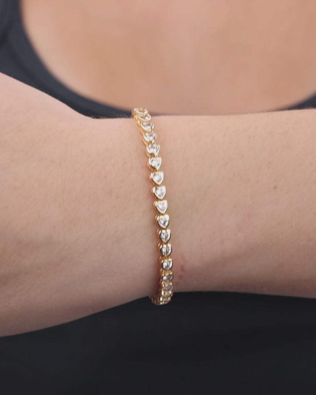 Helene Heart Cut Tennis Bracelet