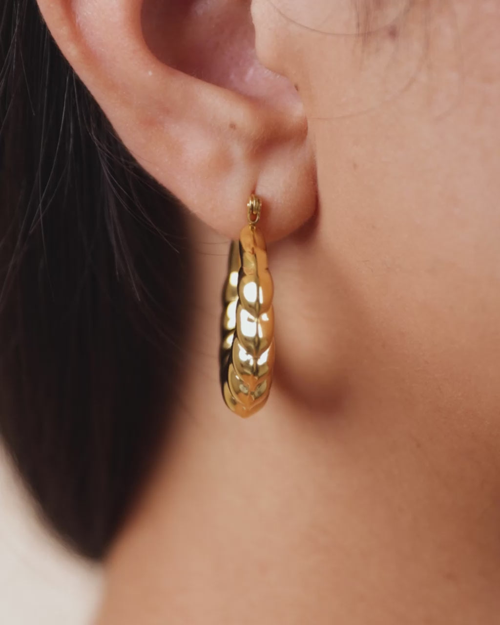 Piper Twisted Polished Hoop Earrings