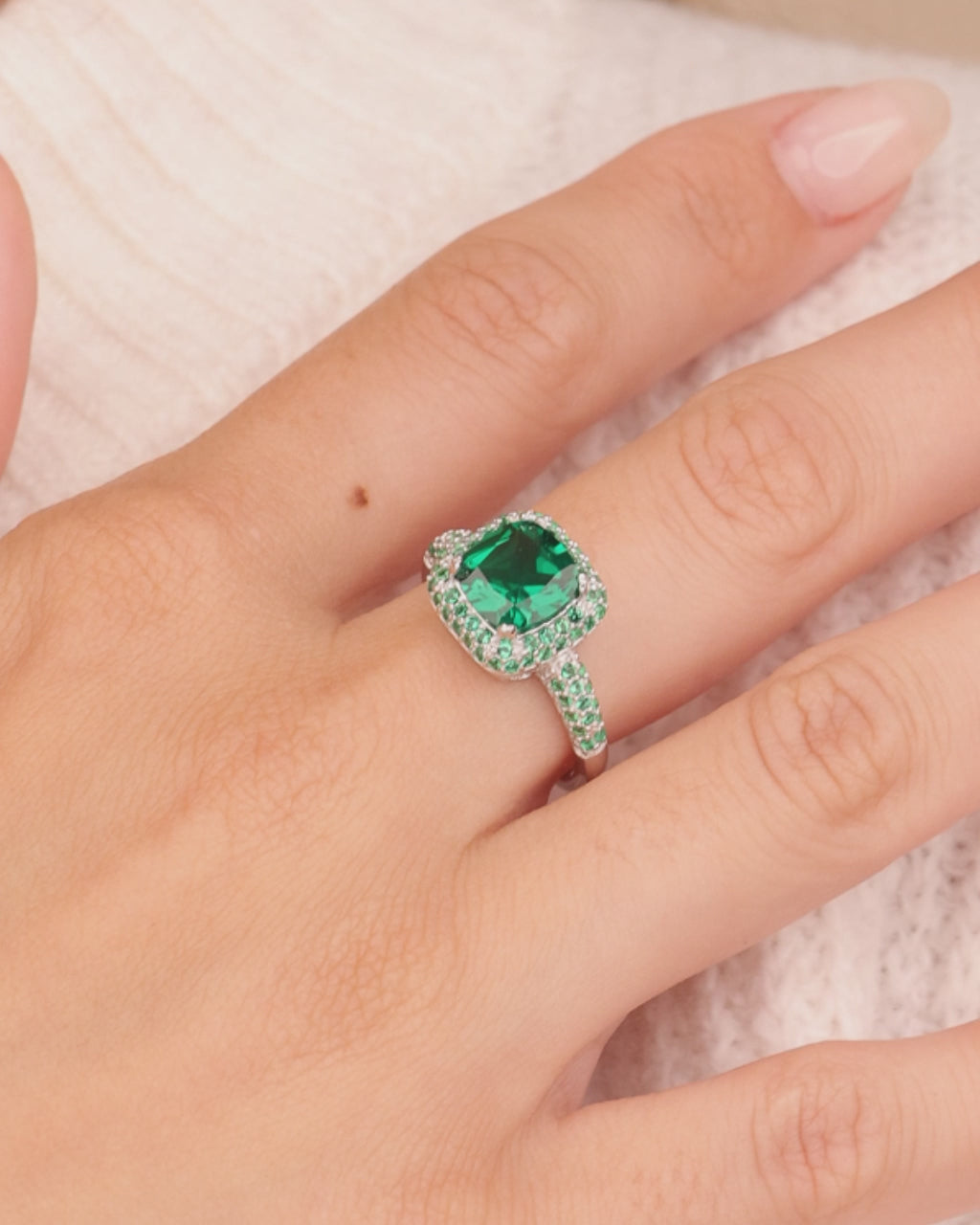 Sterling Silver Emerald CZ Legacy Ring