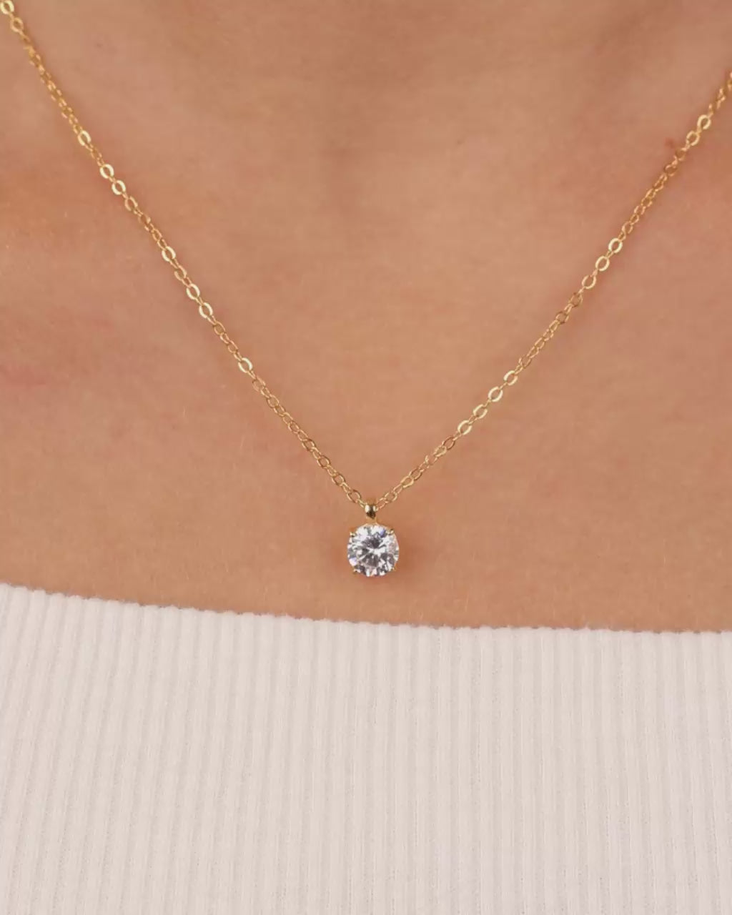Sterling Silver Round CZ Prong Set Pendant