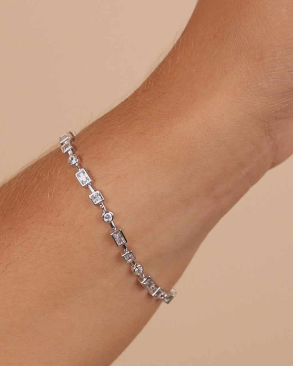 Camden CZ Staggered Tennis Bracelet