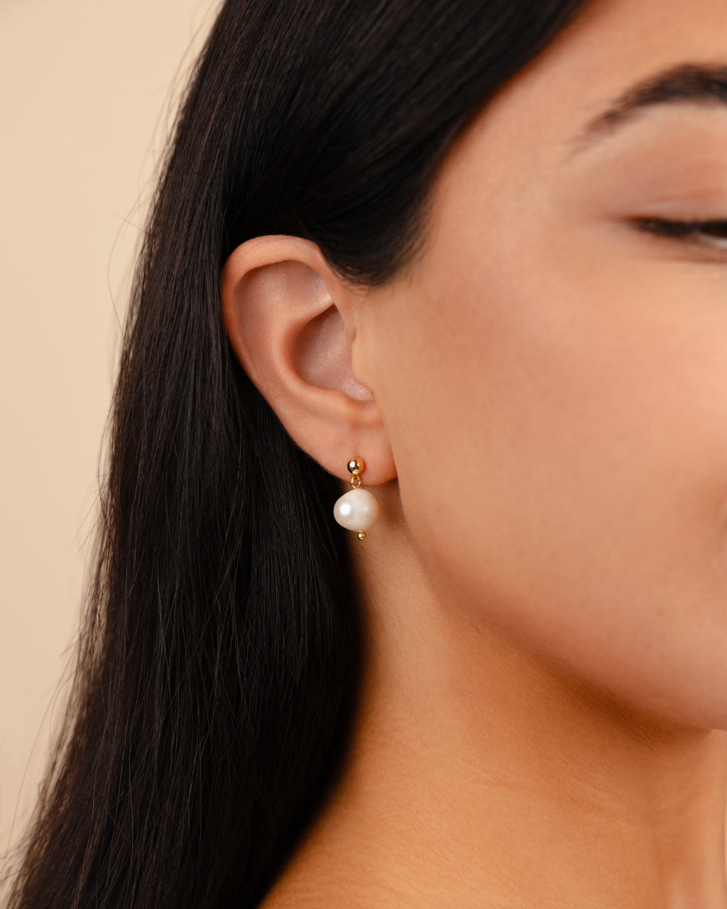 Studs Mystery Bundle & Jewelry Case