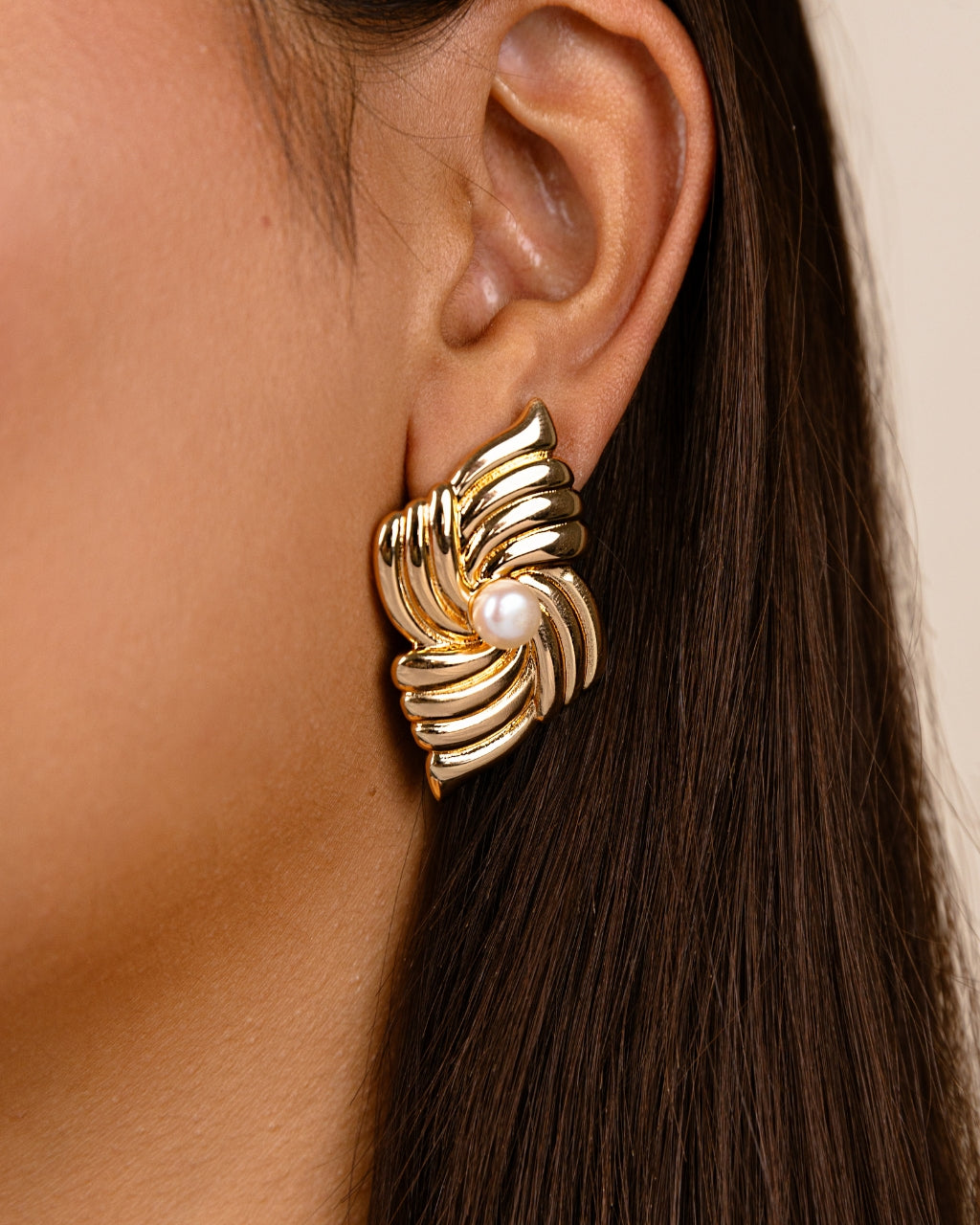 Studs Mystery Bundle & Jewelry Case