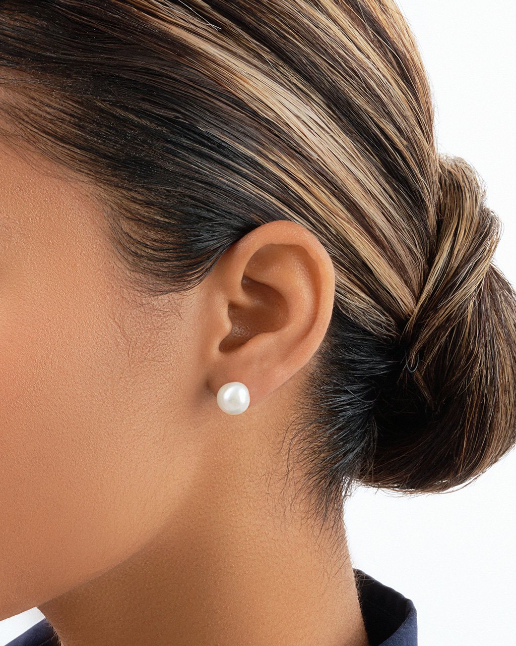 baroque pearl stud earrings