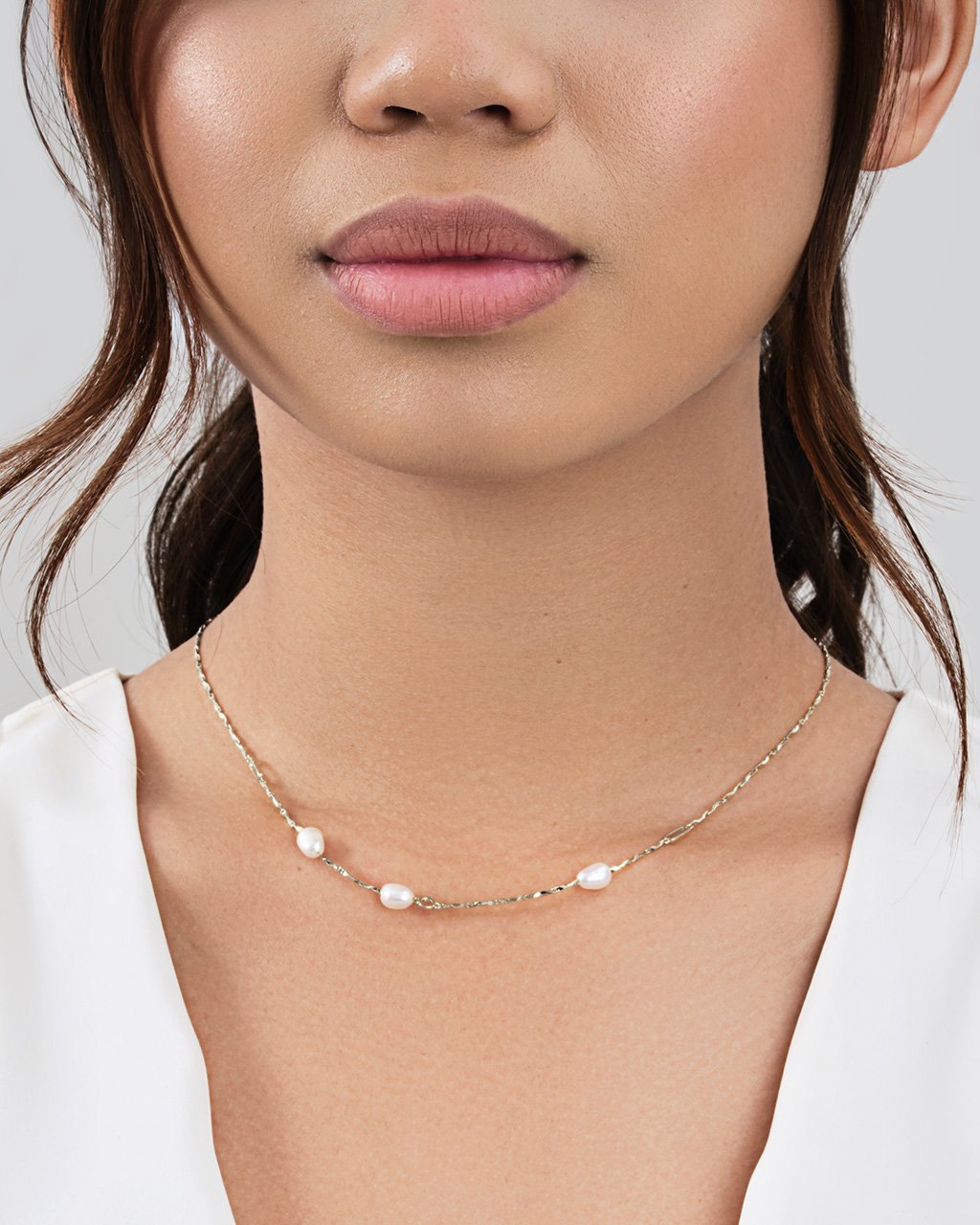 Buy Dainty Pearl Silver Chain Online | New Desing By Missori